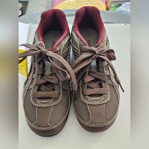 Smartfit Brown Sneakers, NWT, Size 2